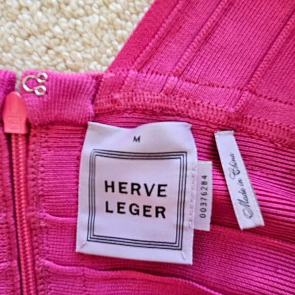 Herve Leger Pink Nikayla dress Size Medium - Picture 4 of 6